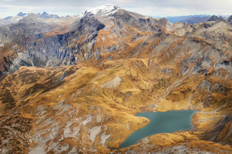 Alexandre Deschaumes, Survol d'Anterne, Buet et lac d'Anterne depuis les Fiz. Massif du Haut Giffre, France