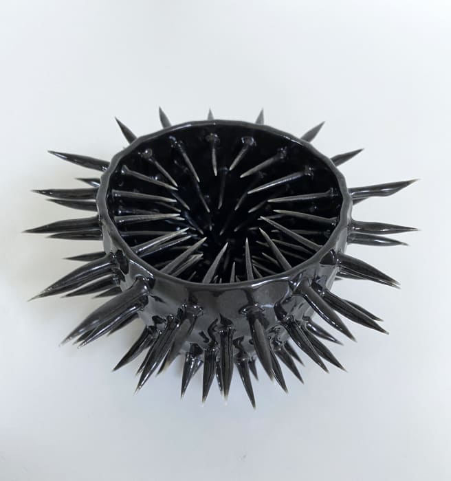 Ikuko Iwamoto, Large Black Spiky Spiky Bowl, 2021