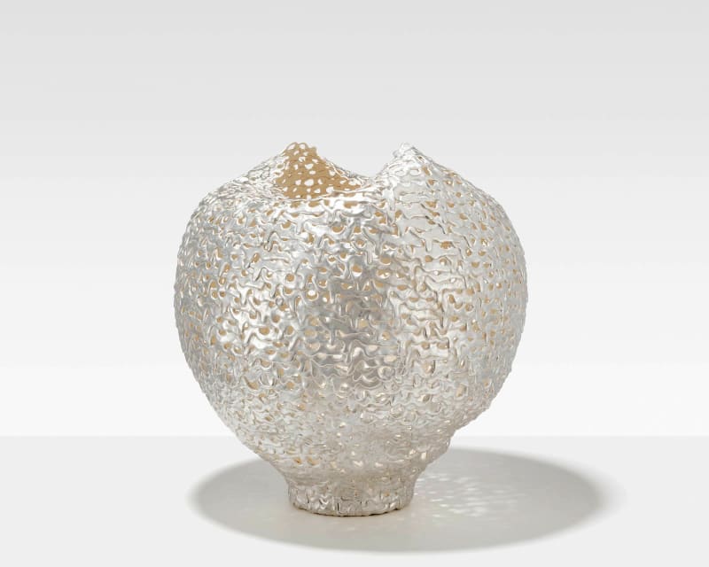 Mimi Joung, Freedom rings like a bell, too loud for ears accustomed to silence, 2024