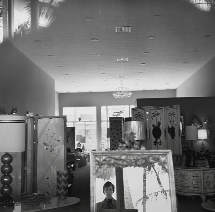 Vivian Maier, Self-portrait, Chicago area, 1960 (click to enlarge)