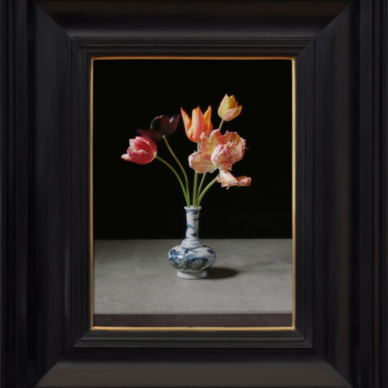 Rob and Nick Carter, Transforming Five Tulips in a Wan-Li Vase, 2017
