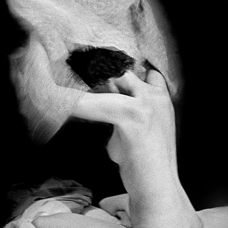 René Groebli, Sitting nude/Sitzender Akt (#521), Paris, Das Auge der Liebe, 1952