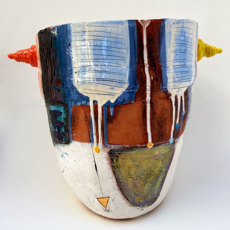Linda Styles, Softly curved and of the ‘Feminine’, a decorative ceramic vessel with Earth pigment/metal oxide undertones and precious metals/iridescent overtones, 2019