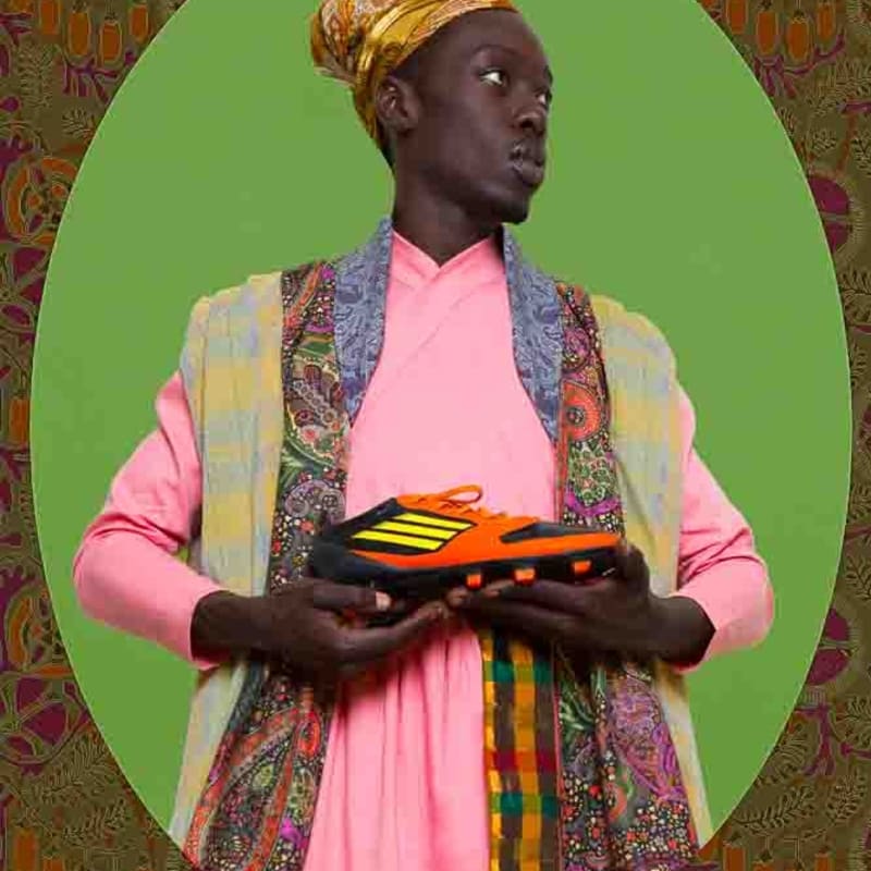 Omar Victor Diop Ikhlas Khan Impression jet d'encre pigmentaire sur papier Harman By Hahnemuhle 60 x 40 cm 23.6 x 15.7 inches