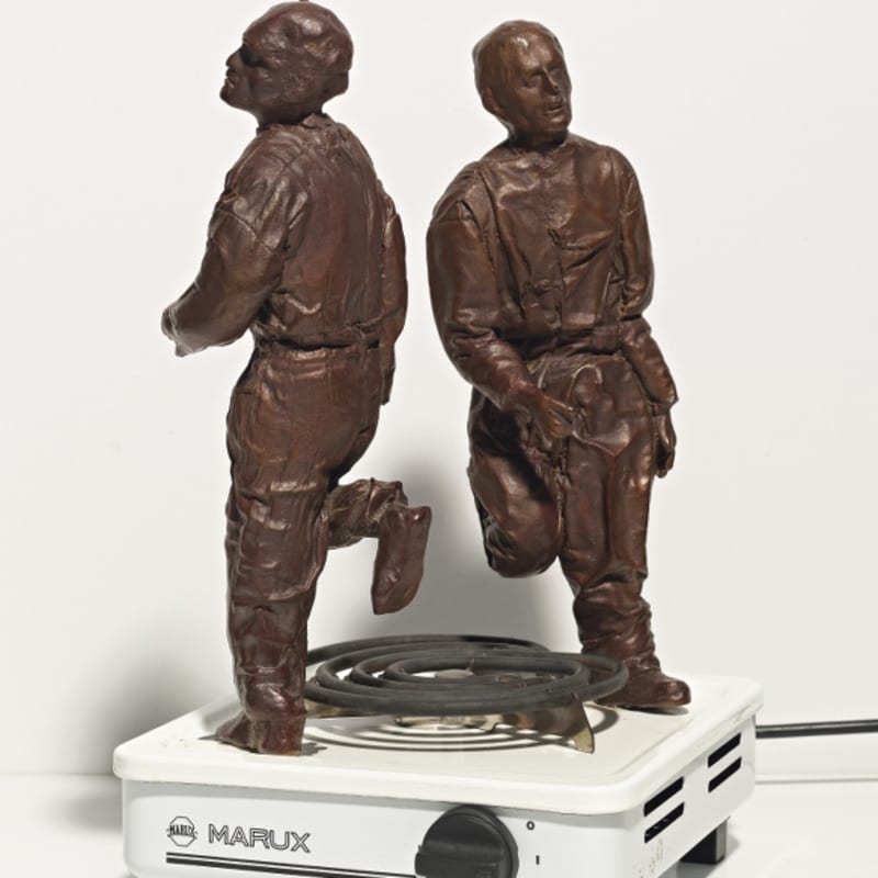 Juan Munoz Marux bronze et plaque électrique 35,5 x 20,5 x 24 cm