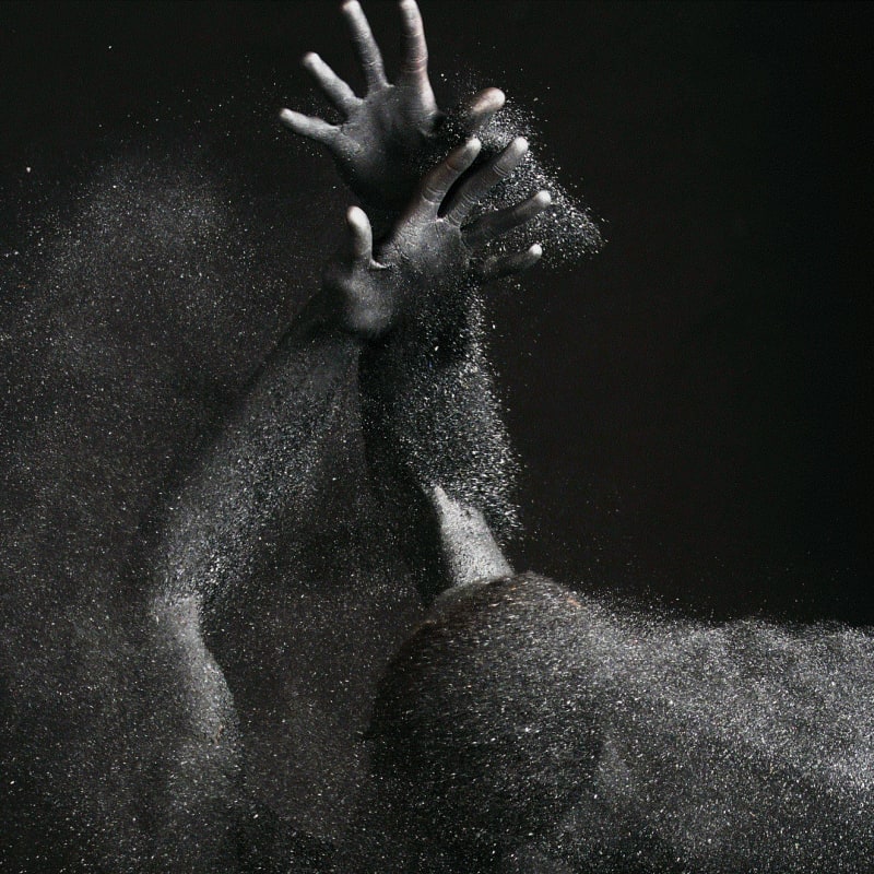 Olivier Valsecchi, Black Dust #2, 2022 (close-up)