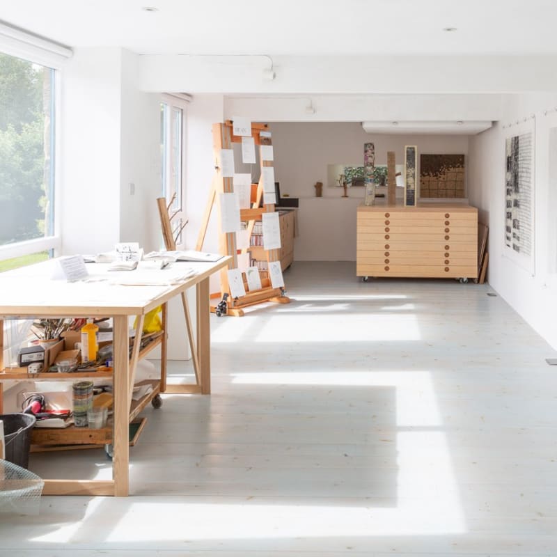 Charlie Poulson drawing studio 2021, Photo by Phil Dickson
