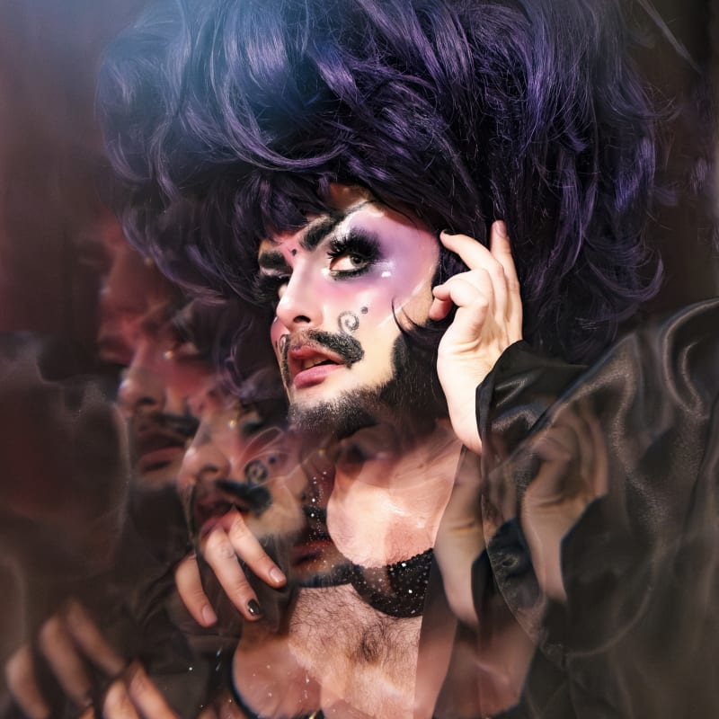 Mystika Glamoor, photo by Lou McCurdy.