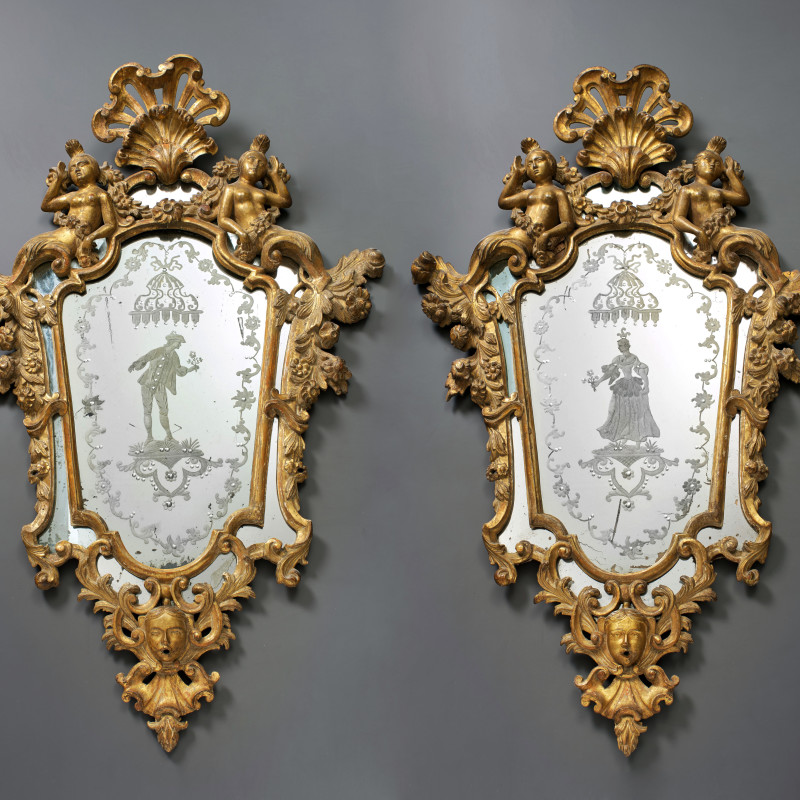 Unknown - A pair of Venetian Rococo engraved mirrors in frames, Venice, date circa 1740