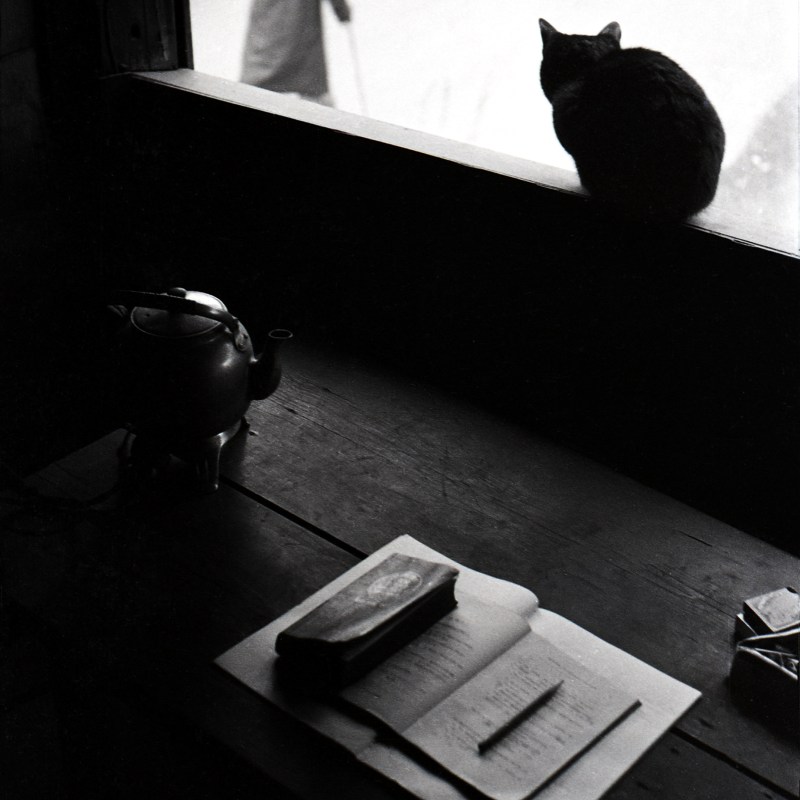 深濑昌久，选自“东京”系列，1952。© 深濑昌久档案馆