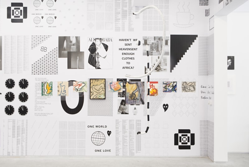 Poem N° 00000000000000000,9, Group Show