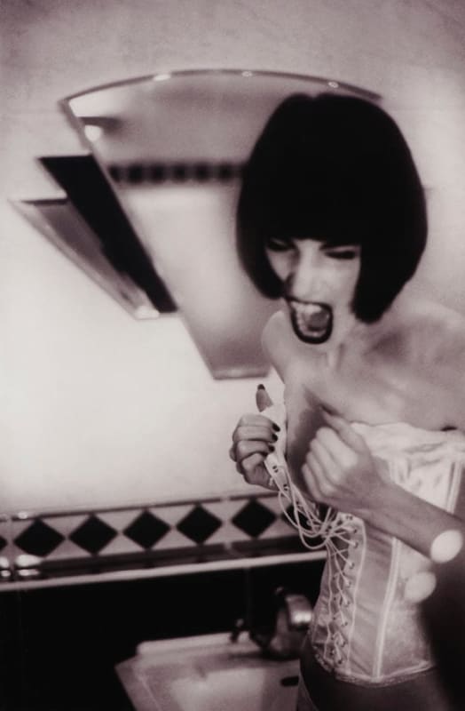 Sophie Robertson, Rage