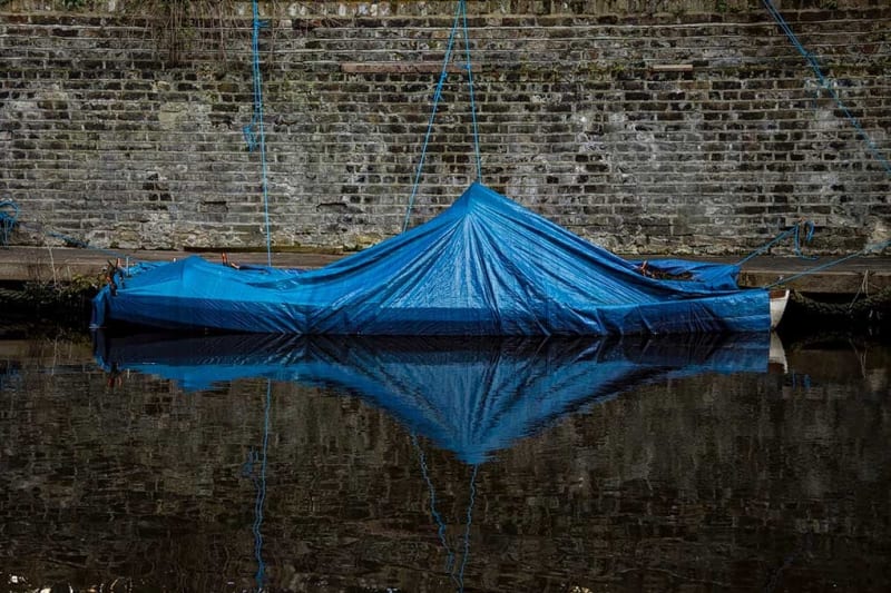 Giacomo Braglia #TheFloatingBlue, 2018 Stampa su Dibond / Prints on Dibond 100 x 150 cm 39 3/8 x 59 in ED. 2/3