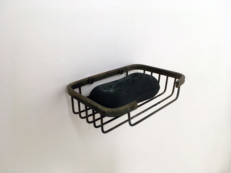 ZHANG Ruyi Soap– 13 香皂─ 13, 2017 Concrete, soap holder 混凝土、香皂架 9 x 5 x 3 cm (soap 香皂), 12.7 x 8.4 x 3.5 cm (soap holder 香皂架)