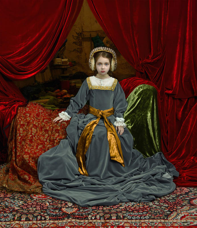 Adriana Duque María 03 - série Iconos, 2011 fotografia 160 x 140 cm