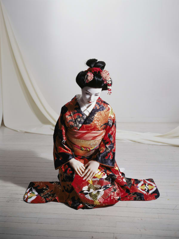 Laurie Simmons The Love Doll / Day 31 (Geisha), 2011 Fuji Matte print 177.8 x 133.4 cm / 70 x 52.5 in Edition AP1 of 5 + 2AP (WG/SIML00164)