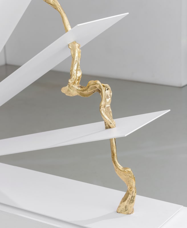 “A place where you can breathe, not suffocate” — Anna Nova Gallery presents a new project “Above the Water”