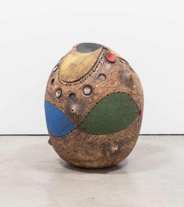 Simphiwe Mbunyuza SIJADU, 2021 Stoneware 20 1/4 x 14 3/4 x 14 3/4 inches 51.4 x 37.5 x 37.5 cm