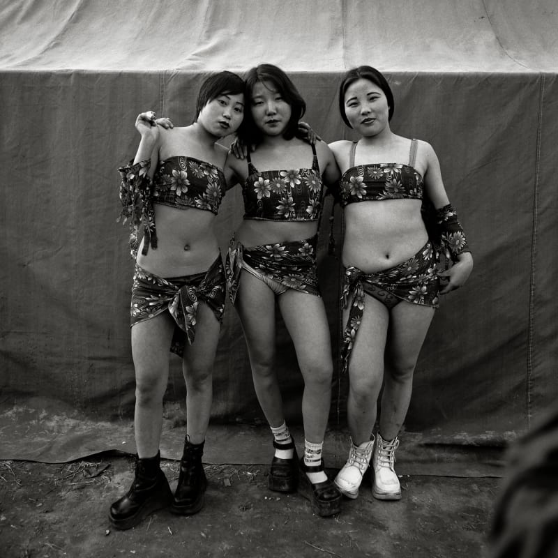 Liu Zheng, Three Country Strippers, Houshentai, Henan Province, 2000