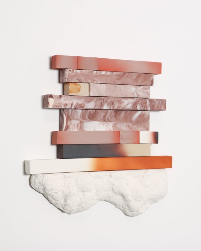 Mia E Göransson, Undantaget, 2022. Porcelain wall sculpture, 33 x 31 x 5 cm.