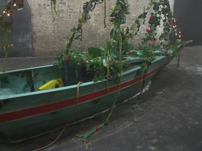 Hew Locke, Adrift, 2012/2013, Wood, metal, artificial foliage, fairy-lights, fabric, 662 x 636 x 180 cm, 260 5/8 x 250 3/8 x 70 7/8 in