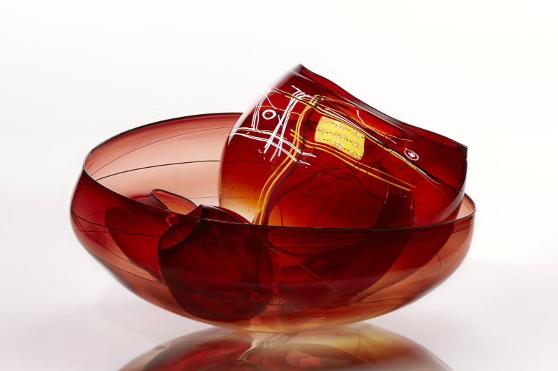 Dale Chihuly, Garnet Flame Basket Set, 2018 © 2023 Chihuly Studio. All Rights Reserved.