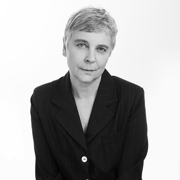 svartvit porträttbild av Ann Wåhlström