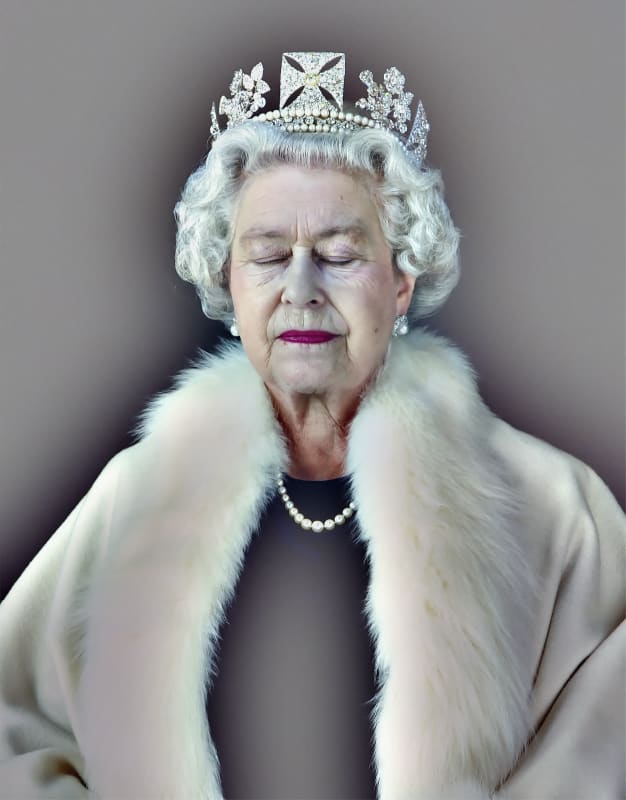Chris Levine - Lightness of Being, To celebrate the Queen's Platinum Jubilee we are delighted to present Chris Levine's iconic...