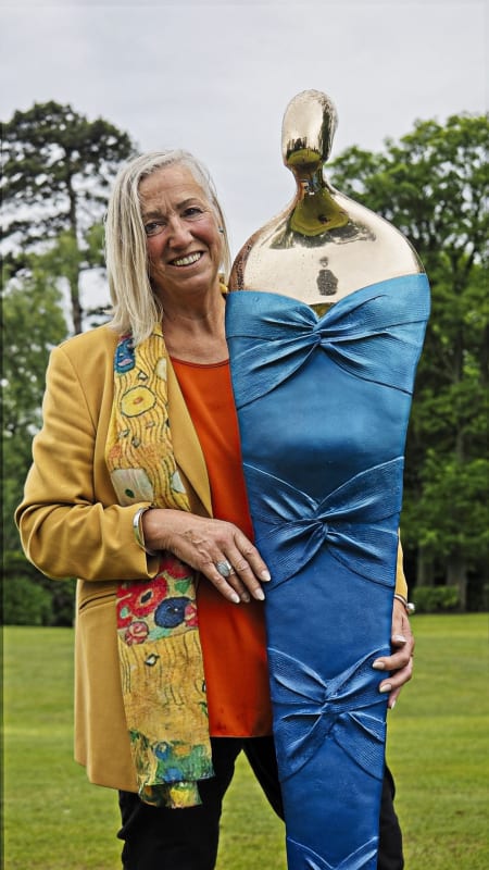Sandra Bell