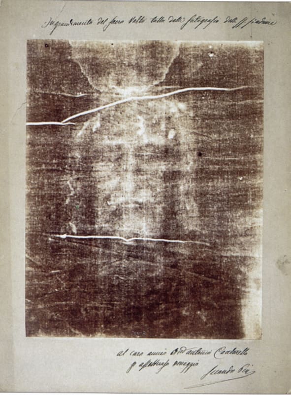 Conférence de Daniel Girardin, Le suaire de Turin, premier phénomène photographique de l’histoire ?