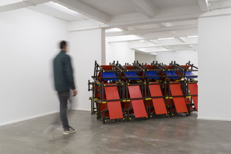 luc deleu & t.O.P. office, red and blue barricade