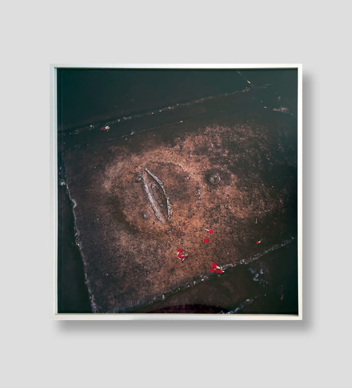 Miguel Rio Branco, Xoto Tomb, ©1993