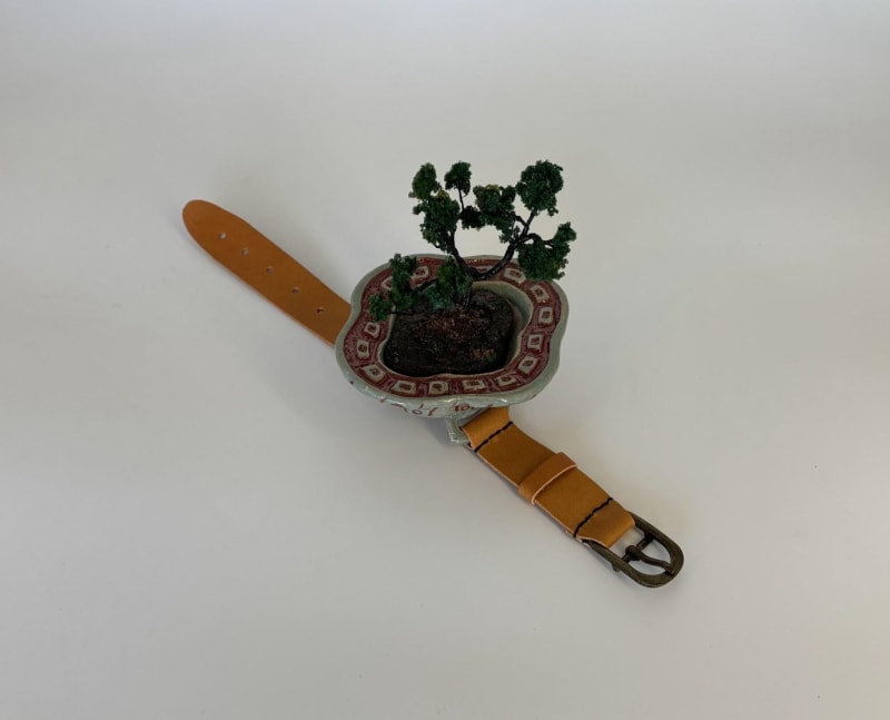 Fukumotouki|Bonsai watch|2025|H 10 × W 7 × D 25 ㎝|Ceramic, leather, brass, model tree