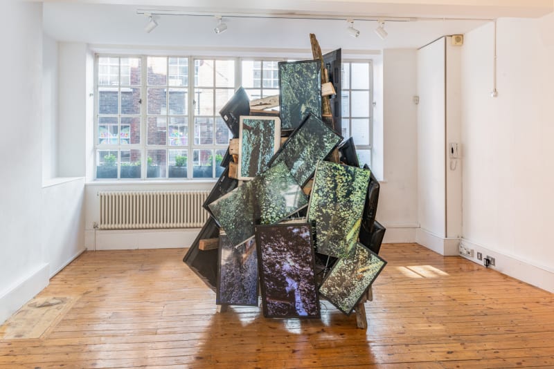 Installation view 'Mesopotamian Dramaturgies / Journey to the Moon' 2022.