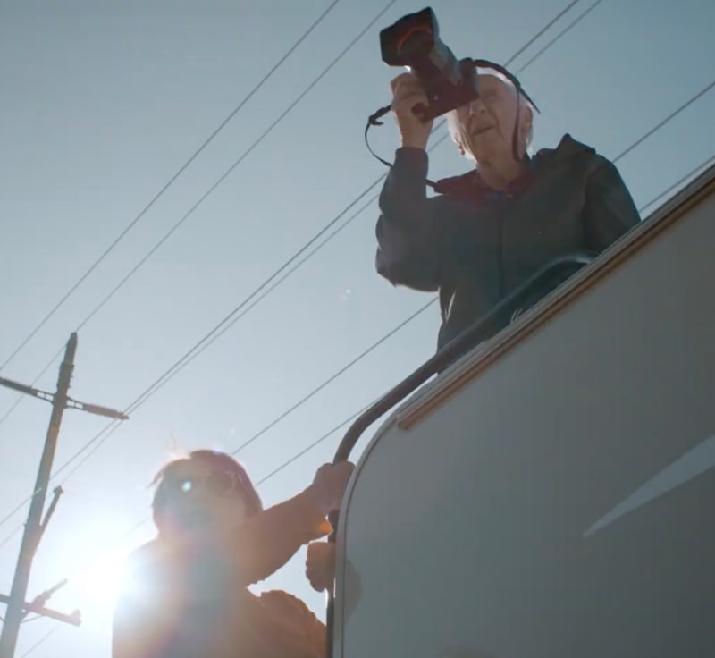 THOMAS HOEPKER – DEAR MEMORIES (TRAILER)