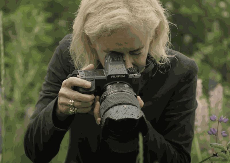 CIG HARVEY – ABOUT HER WORK