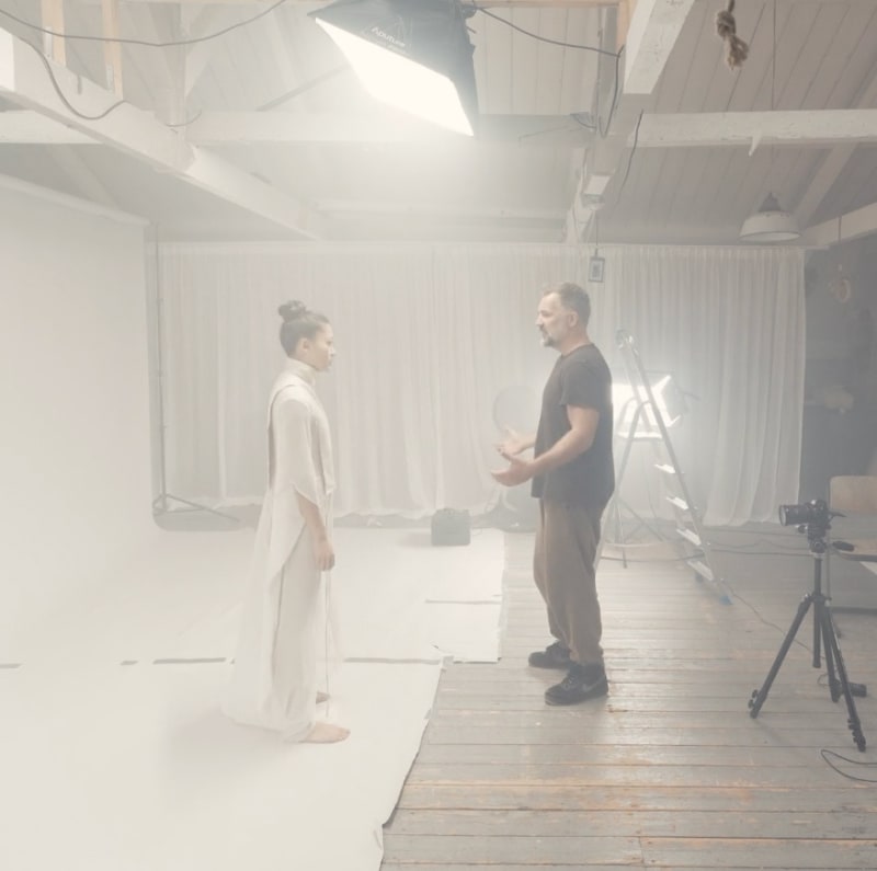 5. CASPER FAASSEN – ABOUT HIS NEW SERIES 'VOID'