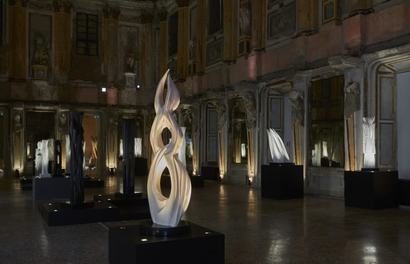 Pablo Atchugarry, La vita della Materia, Milano