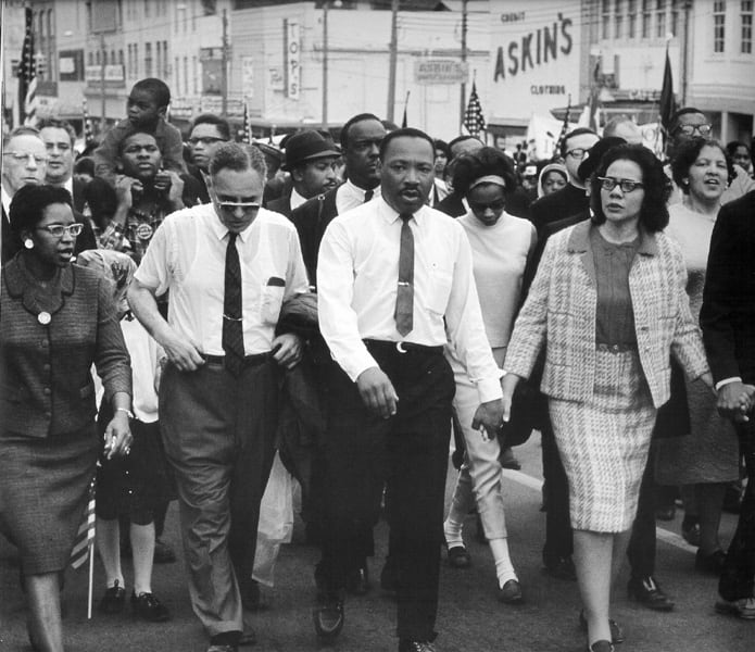 Bob Adelman, Leading 25,000 marchers, King enters the downtown, Montgomery, Alabama, 1965