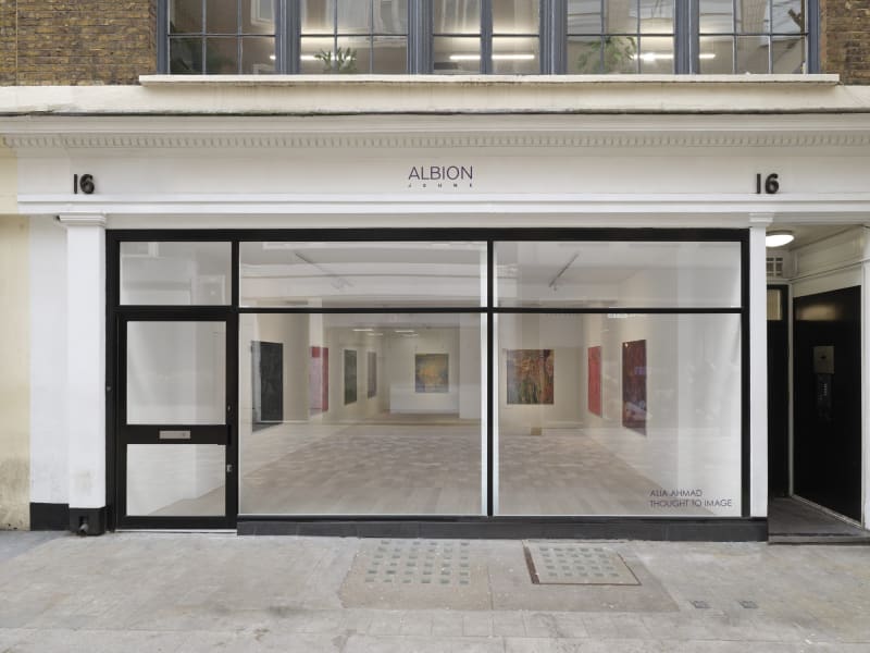 In London, new galleries are sparking an artistic renaissance by Anny Shaw