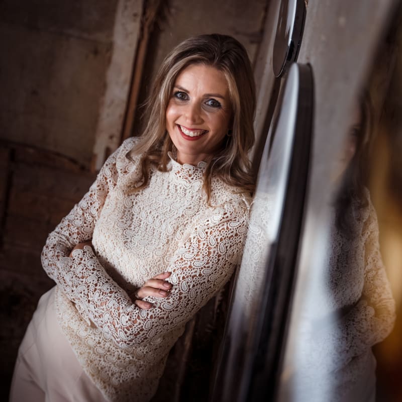 STEPHANIE VAN DER BEEK