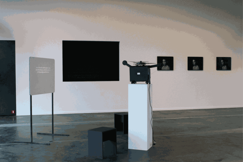 Pendant Pair, Anouk De Clercq / Tom Callemin