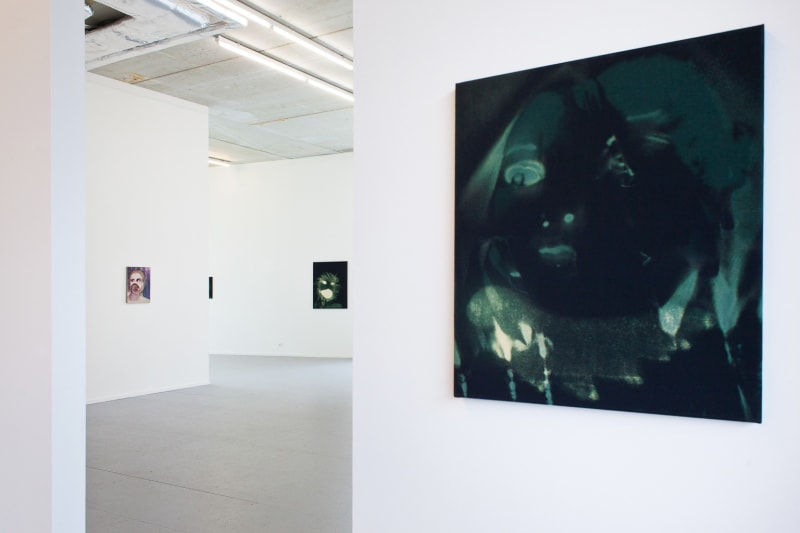 Sara Sizer, Third Person