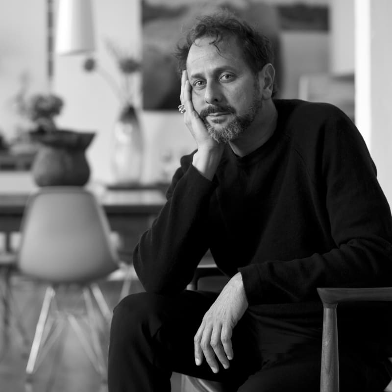 Portrait of the artist Jojo Corväiá, Photo by Joerg Lehmann, Courtesy of the artist.