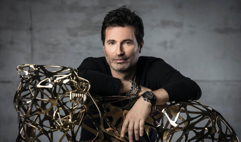 French contemporary artist and sculptor Richard Orlinksi