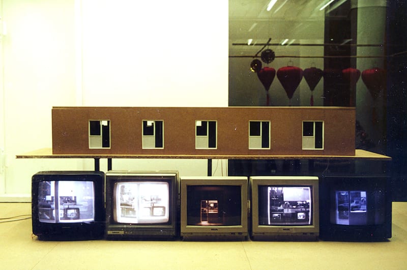 Dormitory 기숙사 (2000) 200x80x80cm A dormitory model made of wood, 5 video cameras, 5 monitors, 5 motors