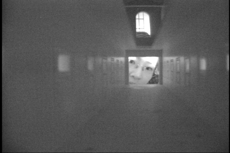Seodaemun Prison, 2004, A model of Seodaemun Prison made of wood, 4 video cameras, a video projector, 4 motors, 160x140x120cm 서대문형무소, 2004, 나무, 모터, 4대의 소형 비디오카메라, 4개의 모터, 비디오 프로젝터, 160x140x120cm
