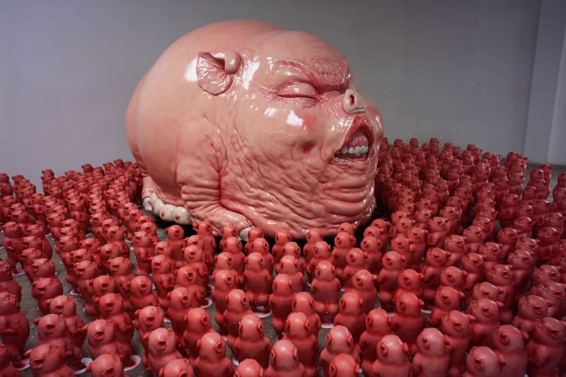 2008 Chen Wenling Solo Exhibition in Beijing : God of Materialism