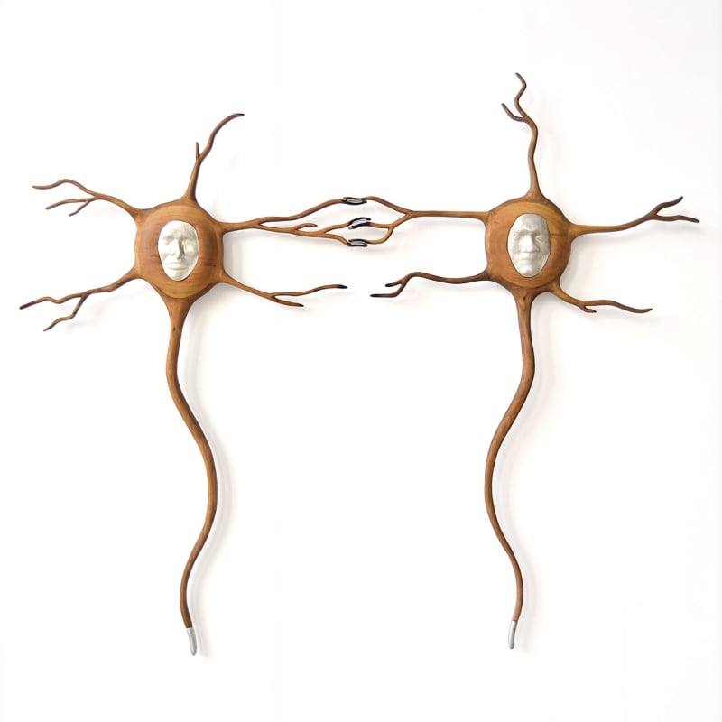 Simonin Marsden, Hum, 2025, Noyer, étain, 133 x 190 x 10 cm