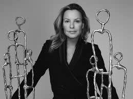 Meet the Artist: Micky Hoogendijk, Sculpted by Time, een overzicht van mijn werk waarin tijd, zelfbewustzijn en verbinding samenkomen.